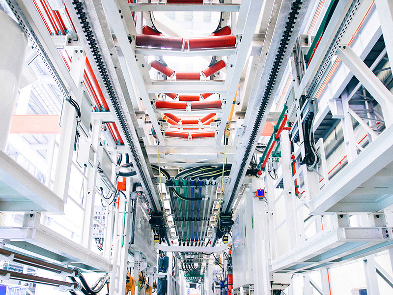 <strong>النقل بالسكك الحديدية</strong>